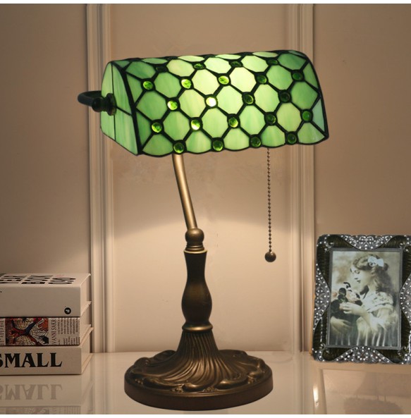 European retro office lamp desk lamp study children's reading lamp glass Tiffany Table Lamp