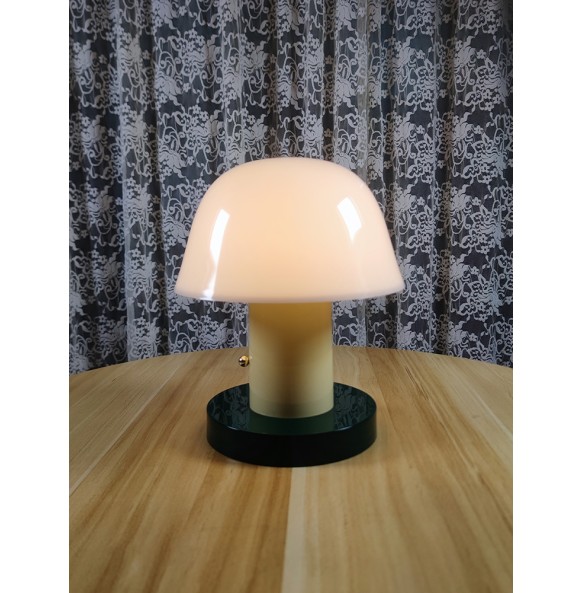 2024 New Cordless Mushroom Table Lamp Rechargeable Battery Operated Small Mushroom Night Light for Bedroom Living Room Restaurant Outdoor