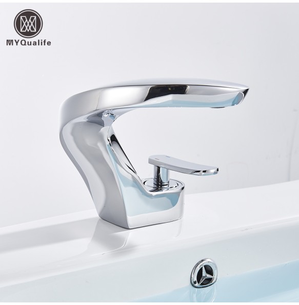 Bathroom Sink Mixer Faucet Single Lever Deck Mounted Brass Hot and Cold Basin Taps Brushed Nickel