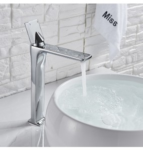 2024 New Black Hot Cold Basin Faucet Deck Mounted Square Brass Bathroom Mixers Single Handle White Vanity Sink Mixer Faucet Basin Tap