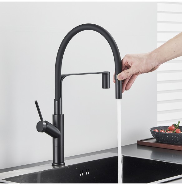 Matte Black Tall Kitchen Sink Faucet Deck Mount Pull Down Brass Kitchen Faucet Hot&Cold Water Mixer Tap Single Handle Mixer