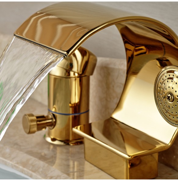 Luxury Golden Waterfall Bathtub Mixer Faucet Deck Mount Single Handle Tub Tap with Handheld Shower