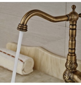 2024 New Home Decoration Bathroom Sink Mixer Faucet Crane Single Handle Water Tap Brass Antique Faucet Hot and Cold Water