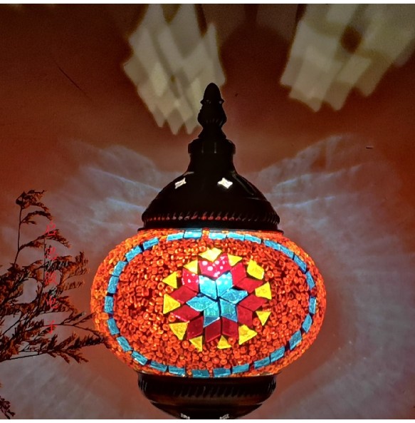 Turkish Swirling Dance Mosaic Table Lamp Vntage Deco Handmade Lamparas De Mesa Glass Romantic Bed Light Lampe Con Mosaicos