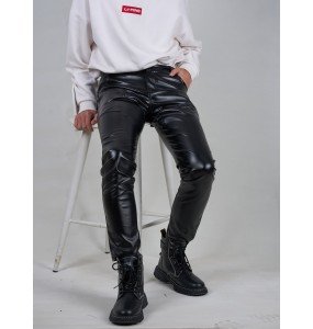 Elevate Spring Wardrobe: Men's Slim-fit PU Leather Pants with Pockets - Versatile & Breathable for Fashion-Forward Gents