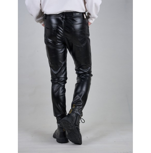 Elevate Spring Wardrobe: Men's Slim-fit PU Leather Pants with Pockets - Versatile & Breathable for Fashion-Forward Gents