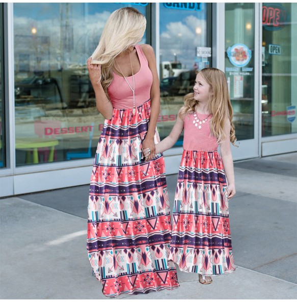 Summer Mother and Daughter Flower Long Dresses Beach Party Bohemia Maxi Dress Sundress Outfits Cotton Beachwear for Parent-Child